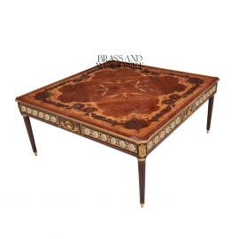 طاولة وسطية ماركتريه 