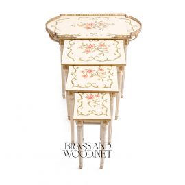 طقم طاولات متداخل – 4 طاولات بيچ