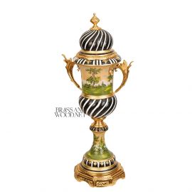 فازة خزف مقلم لون اسود في ابيض