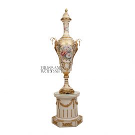 عمود أبيض مع فازة بورد - نحاس مذهب