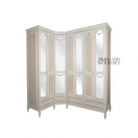 دولاب زاوية كلاسيك بمرايا ونقوش زخرفة