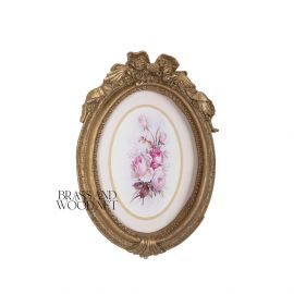 تعليقة جدارية