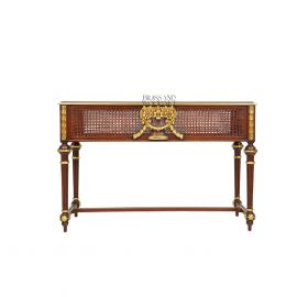 كاشبوه زرع خشب لون بني مزخرف بنحاس ذهبي