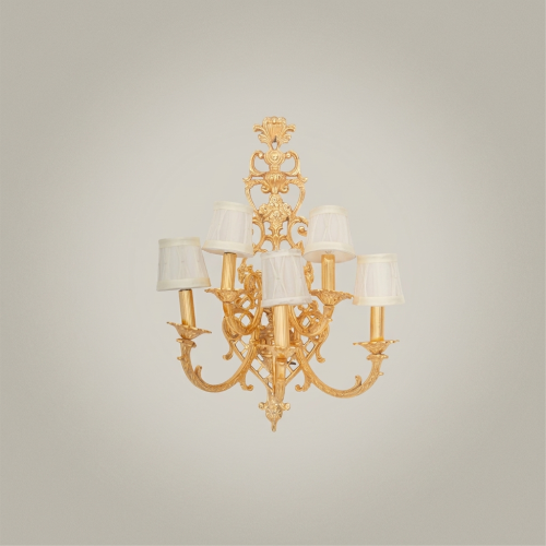 Baroque Handcrafted Brass 5-Arm Wall Sconce Acanthus Backplate Ivory Fabric Shades Brass and Wood Gold Front | Brass & Wood