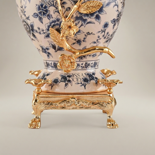 Classical Blue Floral Porcelain Vase Table Lamp with Brass Botanical Appliqués and Claw-Foot Base Gold Front | Brass & Wood