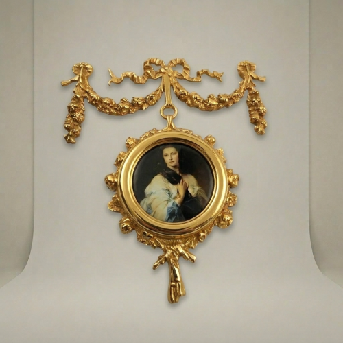 Louis XVI Gilt Brass Hanging Portrait Medallion with Rose Garland Swag