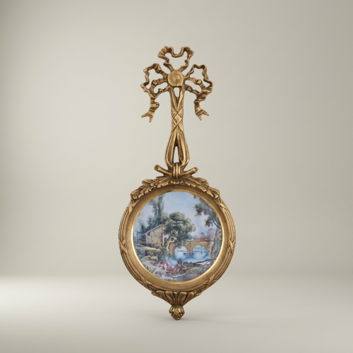 Louis XVI Neoclassical Decorative Wall Plate with Pastoral Scene Medallion