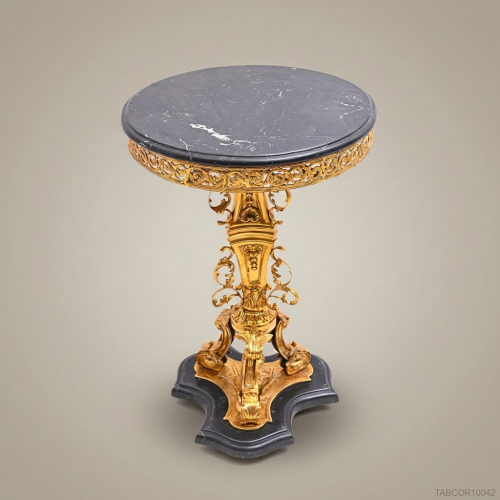 Rococo Brass Ormolu Corner Table Black Marble Top Gold Acanthus Pedestal Brass & Wood Front View | Brass & Wood