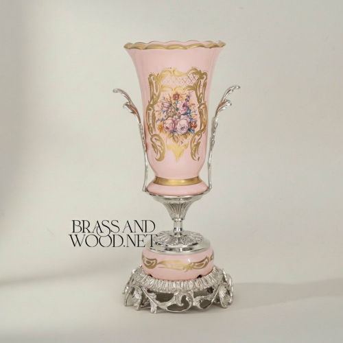 Rococo Pink Hand-Painted Porcelain Vase and Centrepiece Set with Ornate Brass Base – Brass and Wood Gold Front | Brass & Wood
