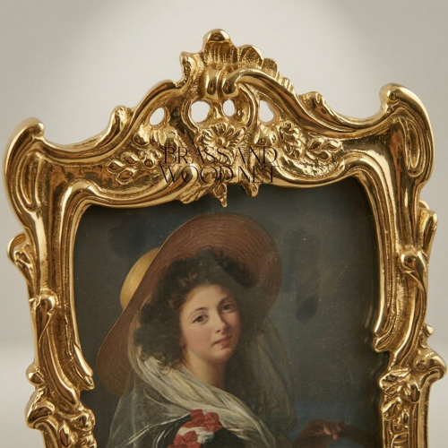 Rococo Scroll & Rocaille Easel Picture Frame with Claw Feet